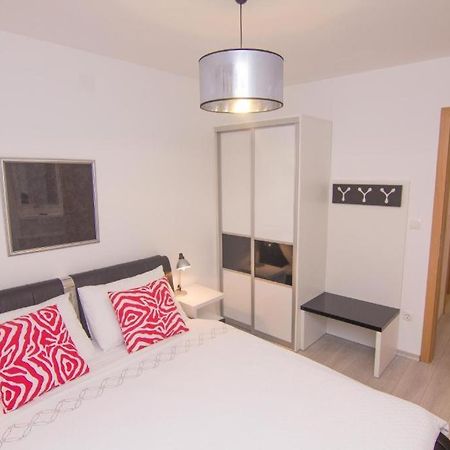 Apartman Ljubica 4 Leilighet Krk Town Eksteriør bilde